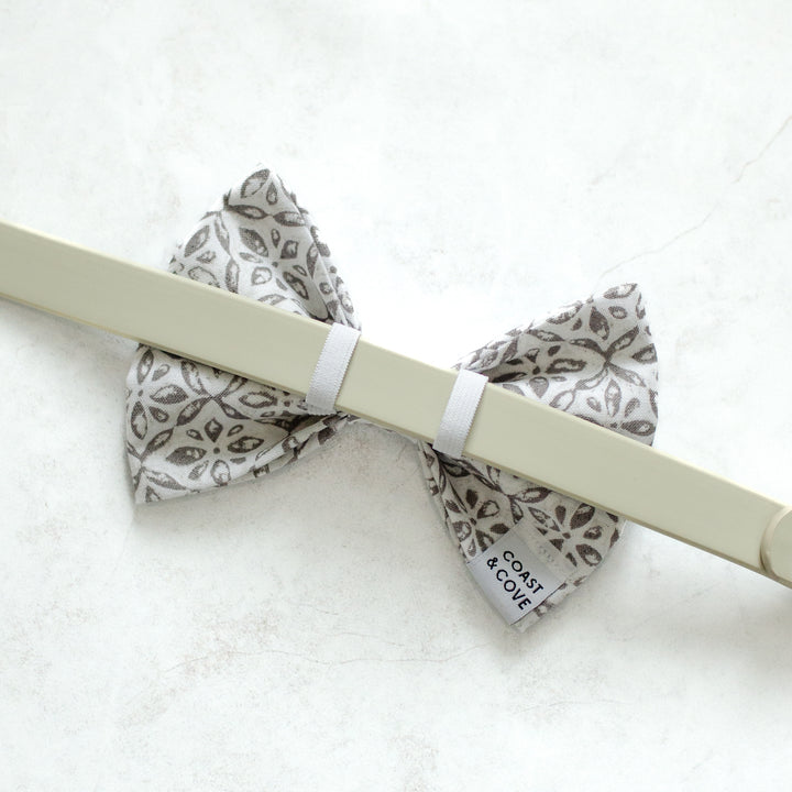 La Paloma Bow Tie