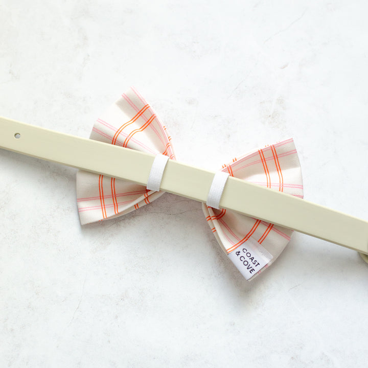 Candy Hearts Bow Tie