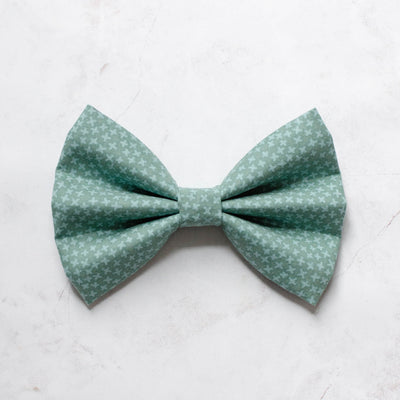 Evergreen Bow Tie